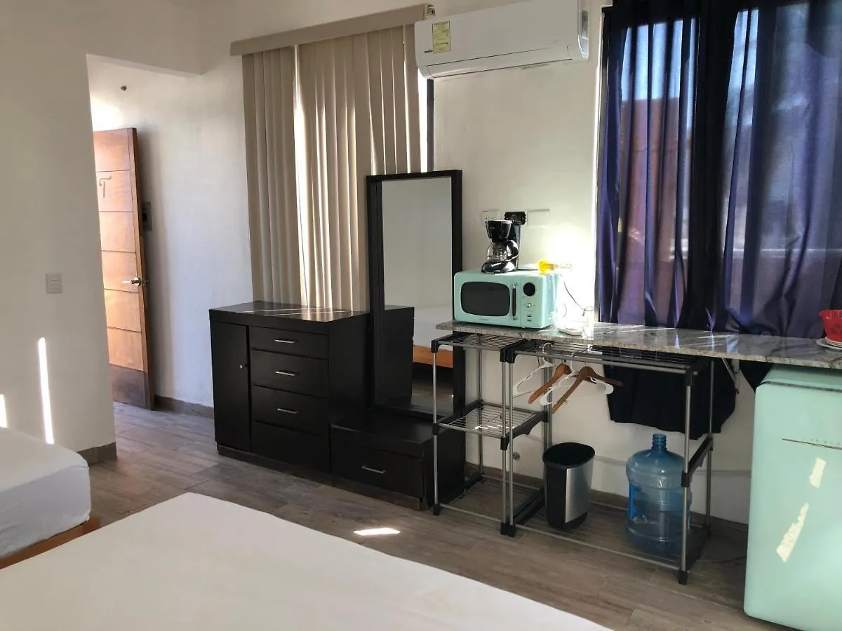 Casa Paraiso Puerto Morelos Guest house